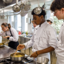 Jeunes en formation cuisine